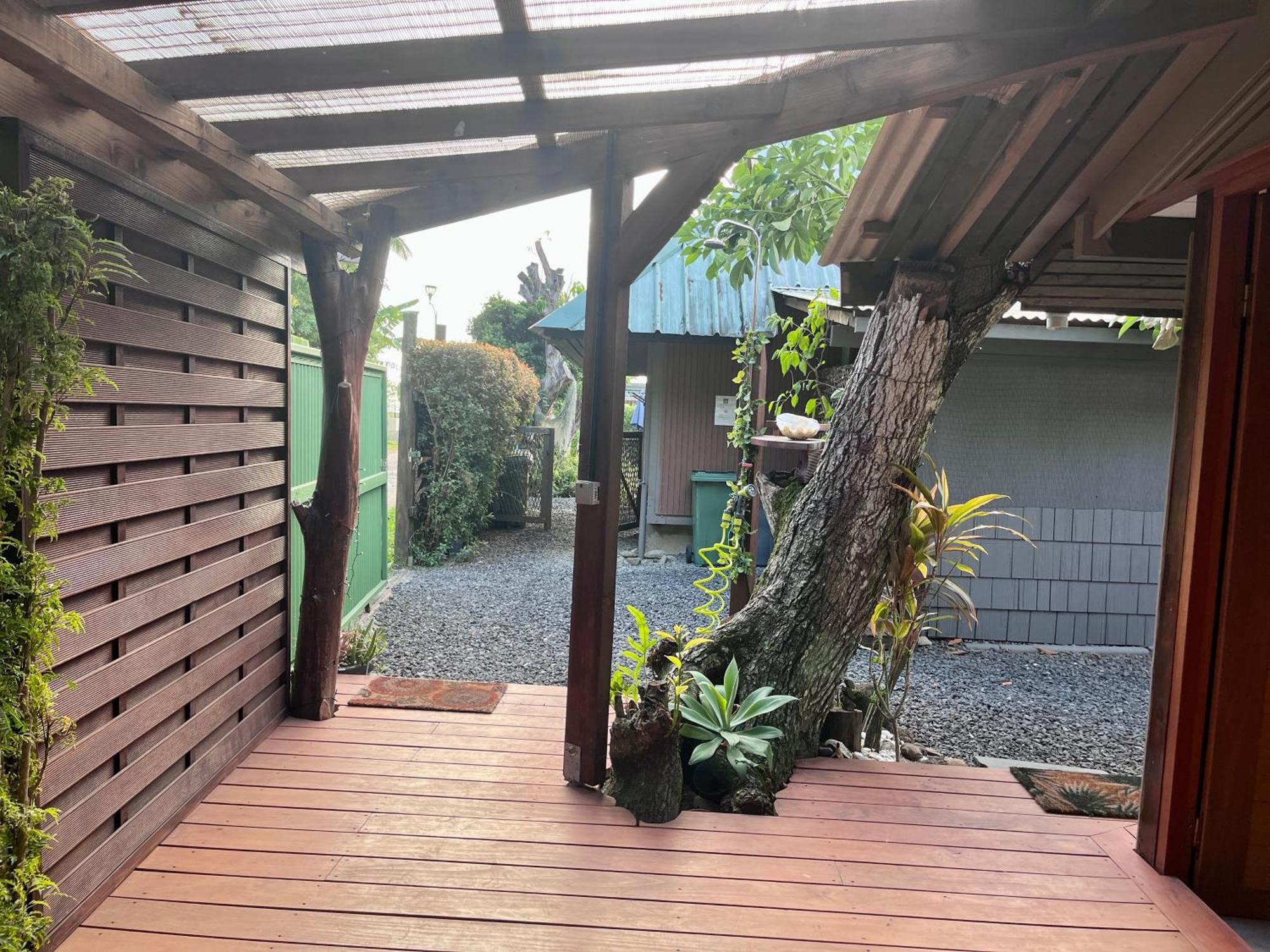 Faaora Lodge, Little Paradise 哈皮蒂 外观 照片