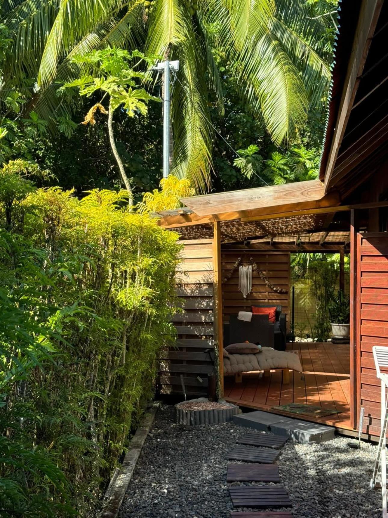 Faaora Lodge, Little Paradise 哈皮蒂 外观 照片