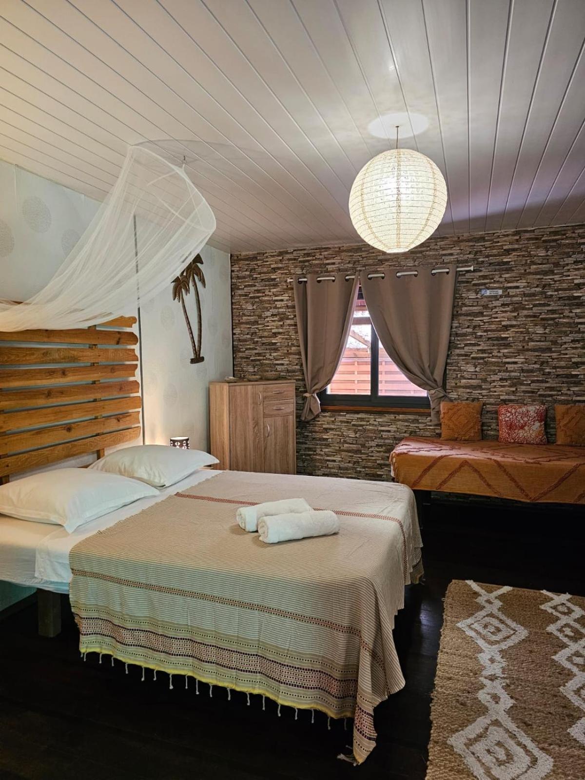 Faaora Lodge, Little Paradise 哈皮蒂 外观 照片
